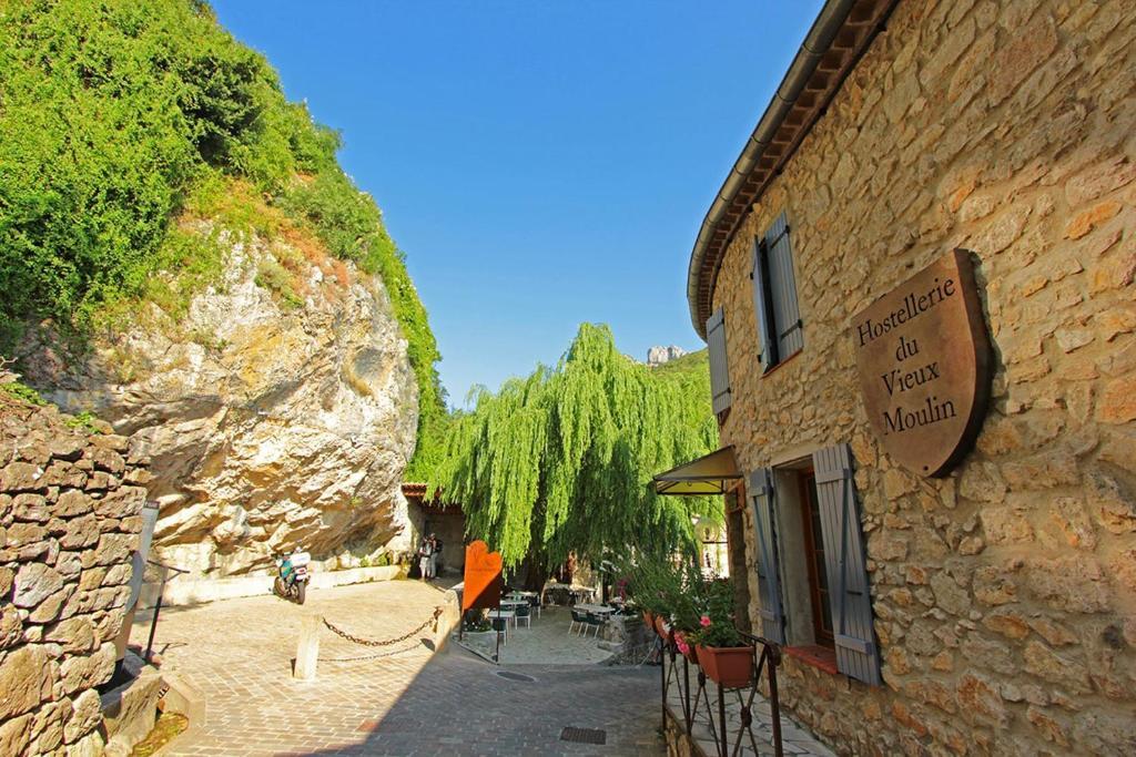 Hostellerie Du Vieux Moulin Duilhac Exterior photo